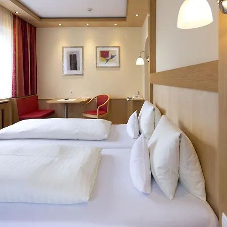 Hotel Gasthof Rauthhof Kematen in Tirol