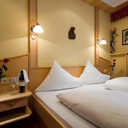 Hotel Gasthof Rauthhof 3*
